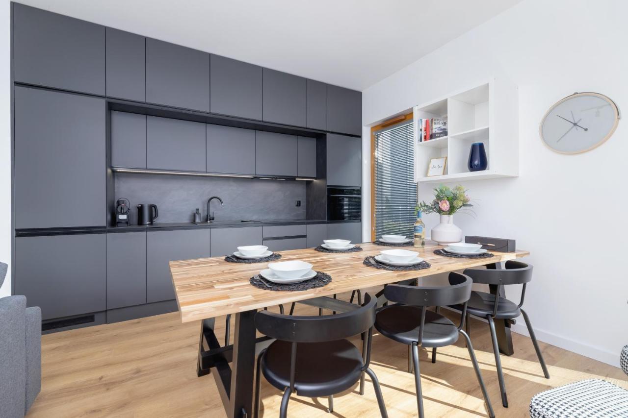 Apartments Cracow Rakowicka By Noclegi Renters Krakow Bagian luar foto