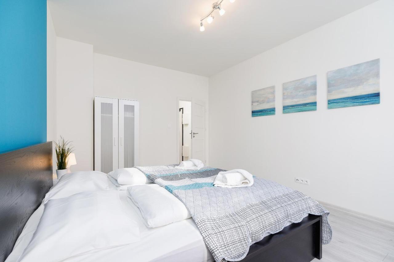 Apartments Cracow Rakowicka By Noclegi Renters Krakow Bagian luar foto